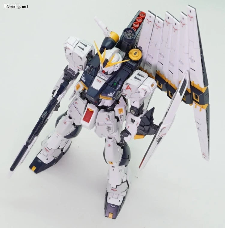 RG 1/144 Nu Gundam