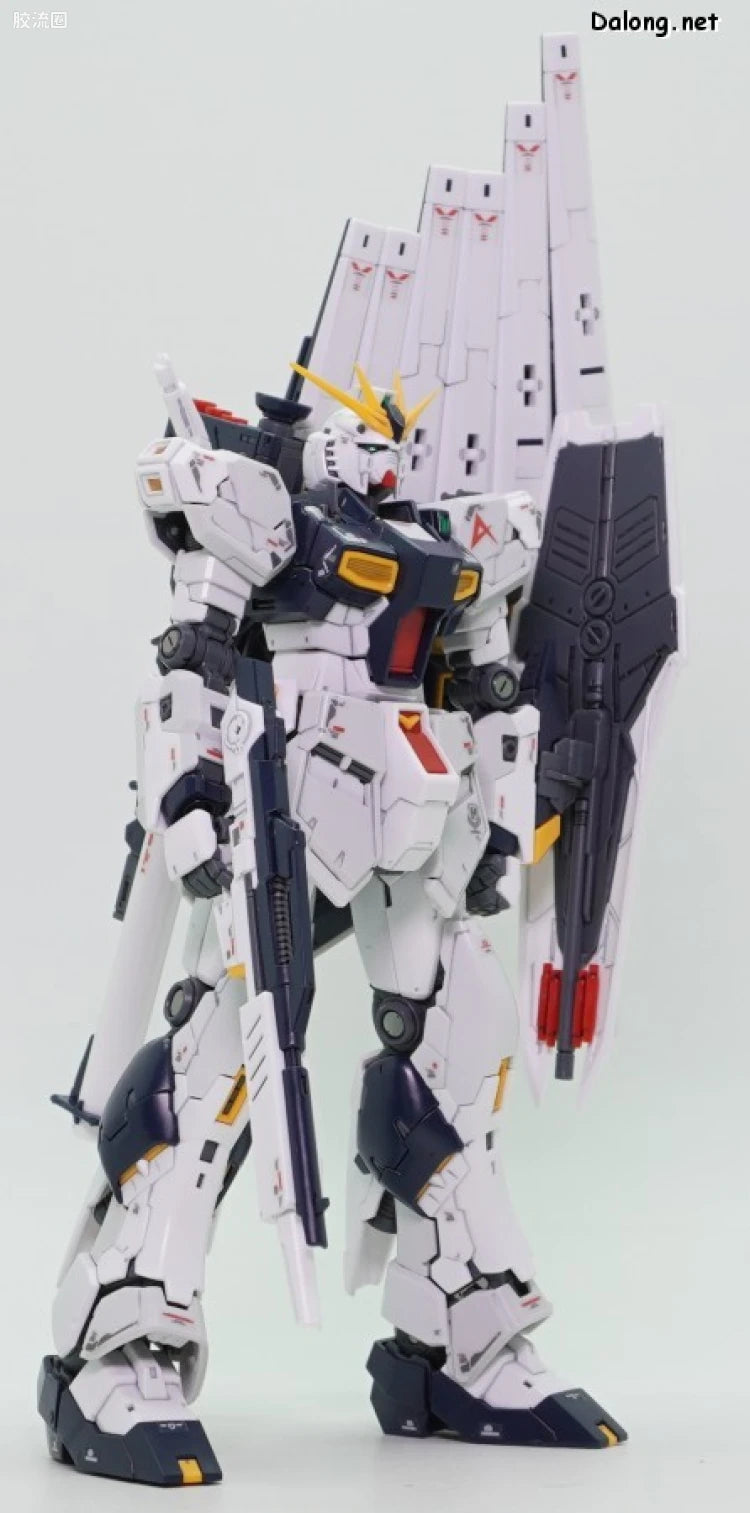 RG 1/144 Nu Gundam