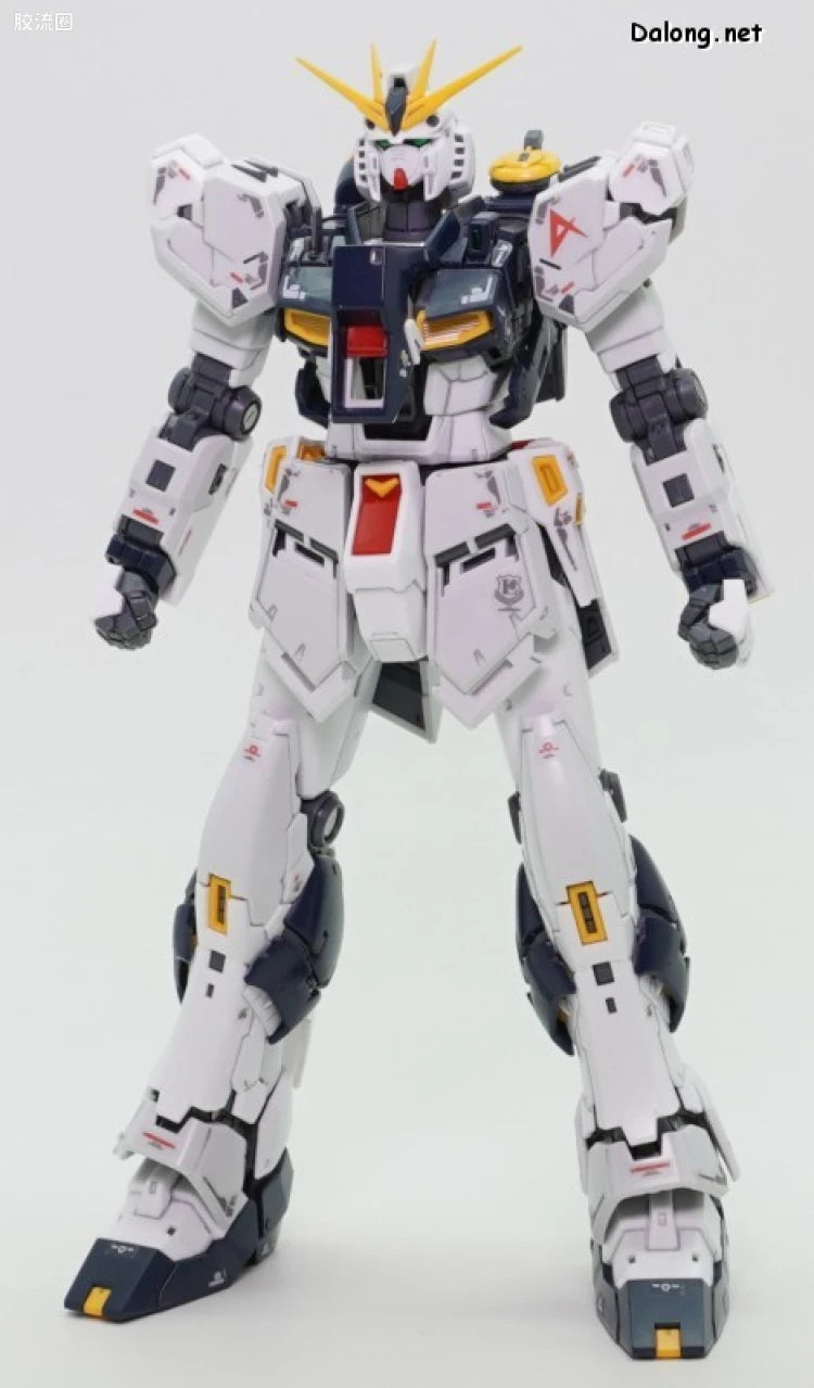 RG 1/144 Nu Gundam