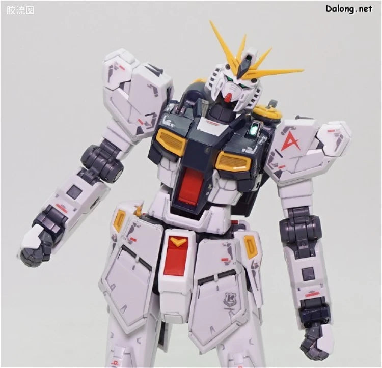 RG 1/144 Nu Gundam
