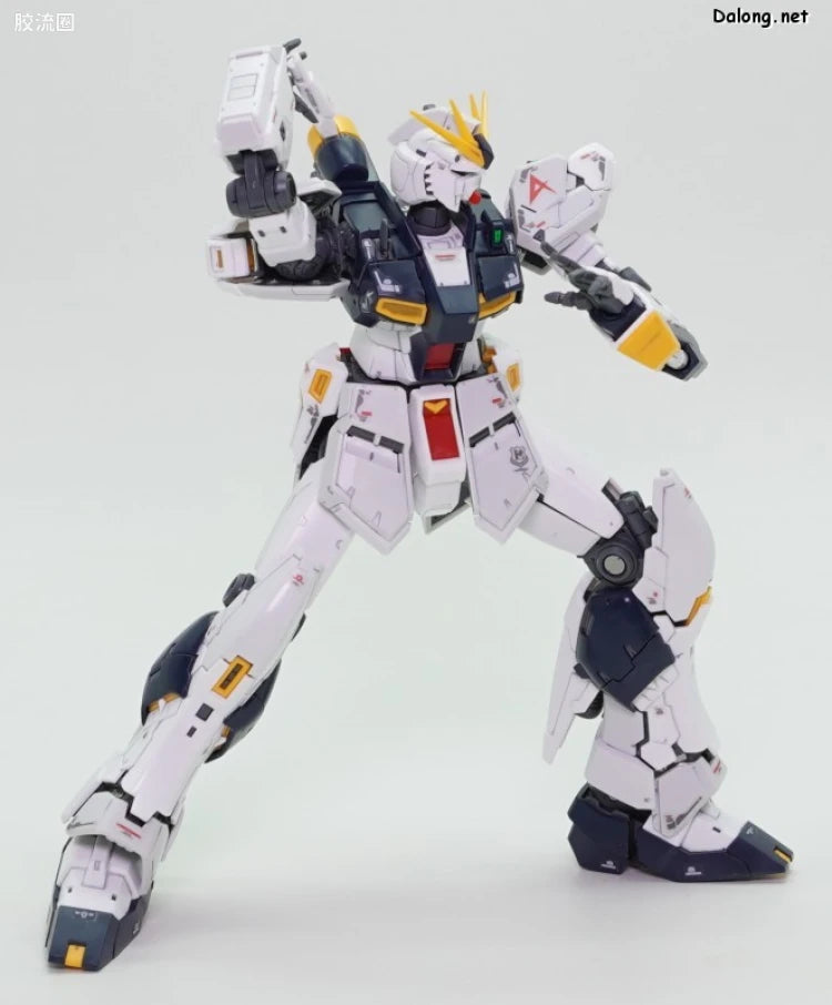 RG 1/144 Nu Gundam