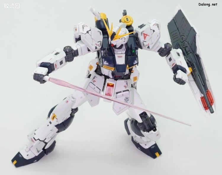 RG 1/144 Nu Gundam