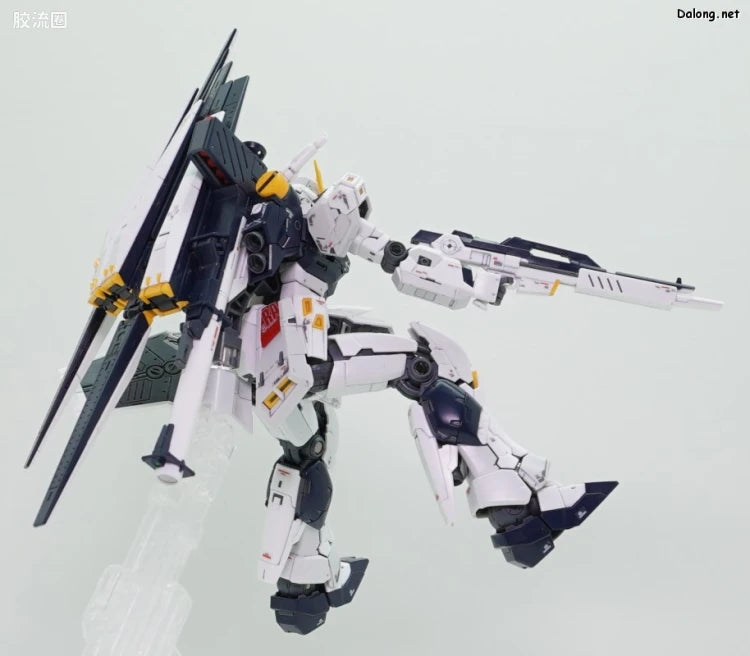 RG 1/144 Nu Gundam