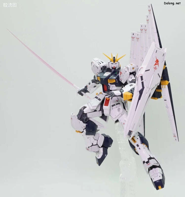 RG 1/144 Nu Gundam