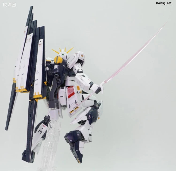RG 1/144 Nu Gundam