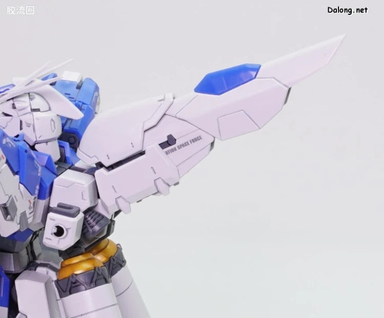 RG 1/144 Hi-Nu Gundam