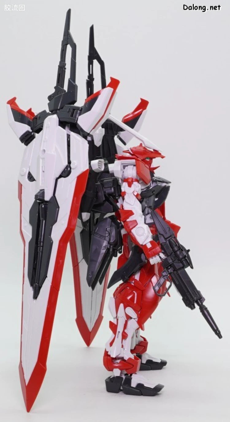 P-Bandai MG 1/100 MBF-02VV Gundam Astray Turn Red