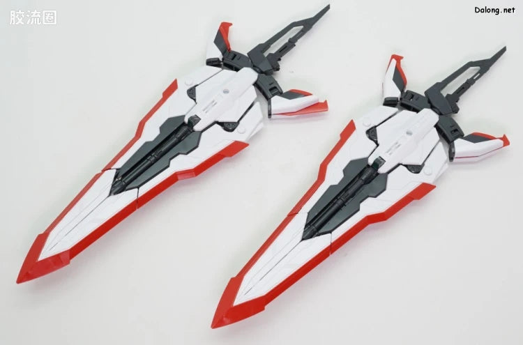 P-Bandai MG 1/100 MBF-02VV Gundam Astray Turn Red