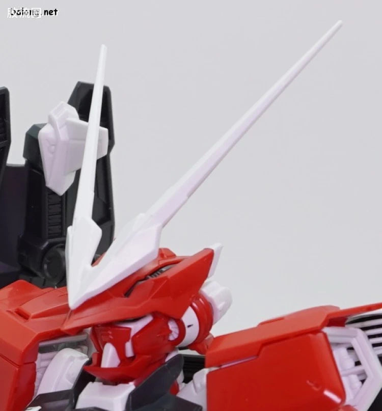 P-Bandai MG 1/100 MBF-02VV Gundam Astray Turn Red