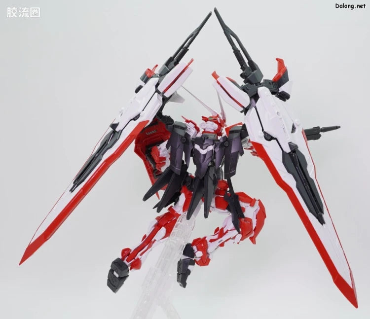 P-Bandai MG 1/100 MBF-02VV Gundam Astray Turn Red