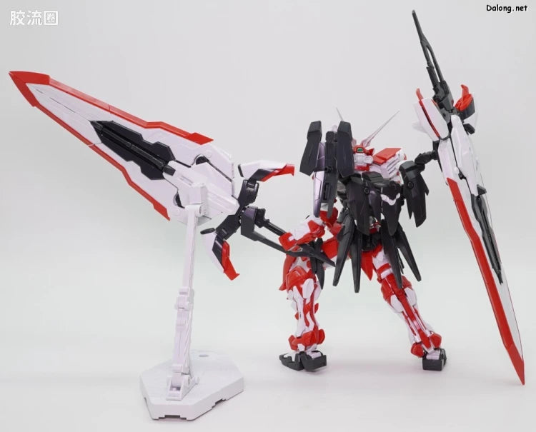 P-Bandai MG 1/100 MBF-02VV Gundam Astray Turn Red