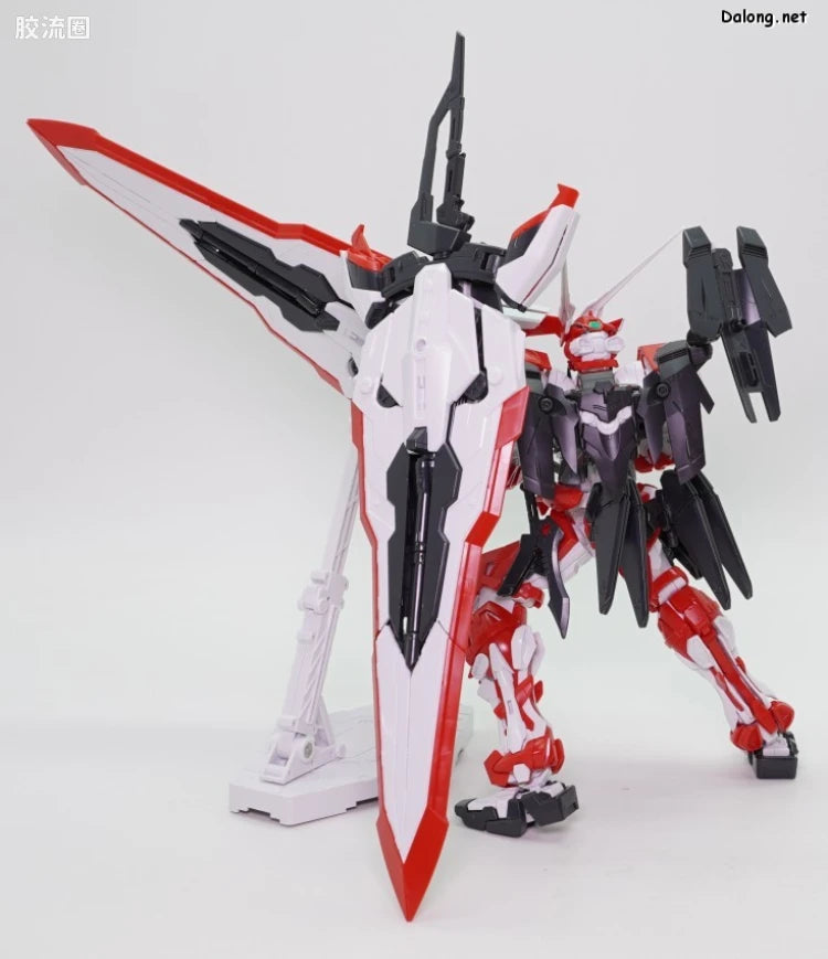 P-Bandai MG 1/100 MBF-02VV Gundam Astray Turn Red