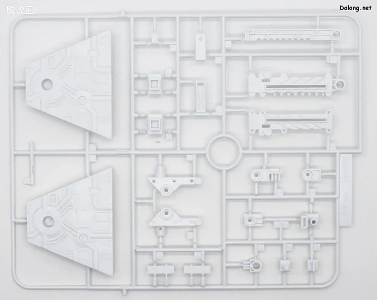 P-Bandai MG 1/100 MBF-02VV Gundam Astray Turn Red