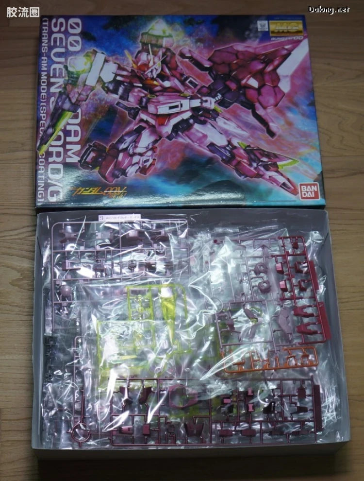 P-Bandai MG 1/100 00 Gundam Seven Sword/G (Trans-Am Mode) [Special Coating]
