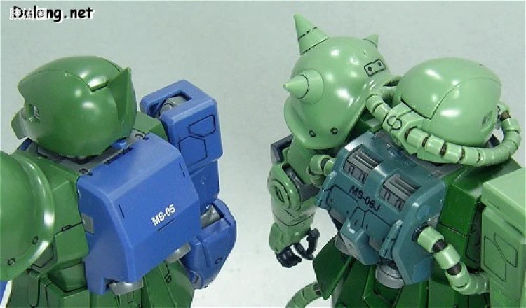 Bandai MG 1/100 MS-05B Zaku I