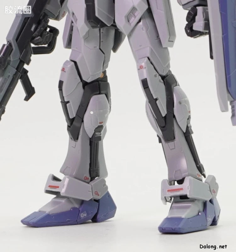 P-Bandai RG 1/144 GAT-X105 Strike Gundam Deactive Mode