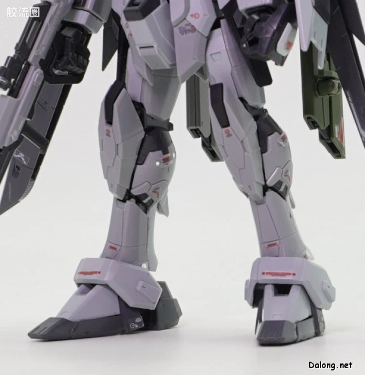 P-Bandai RG 1/144 ZGMF-X42S Destiny Gundam Deactive Mode