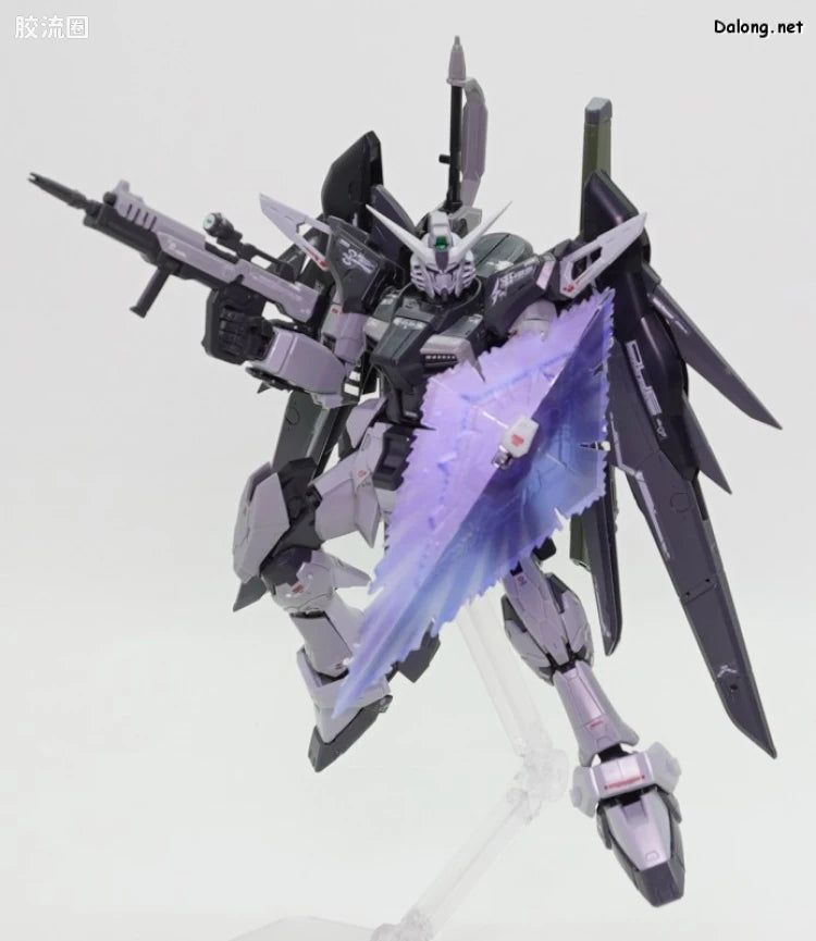 P-Bandai RG 1/144 ZGMF-X42S Destiny Gundam Deactive Mode