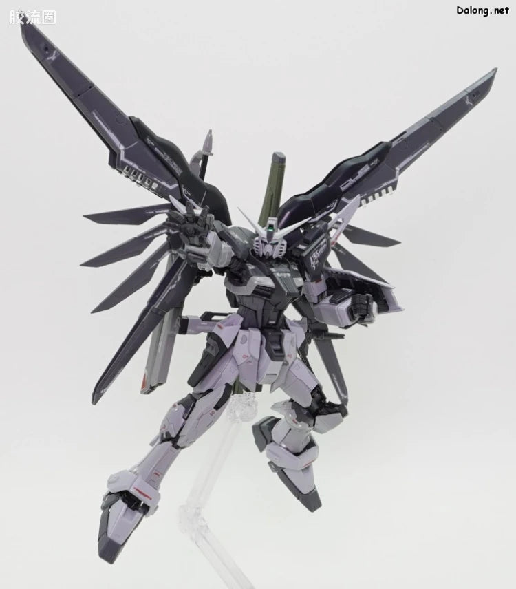 P-Bandai RG 1/144 ZGMF-X42S Destiny Gundam Deactive Mode