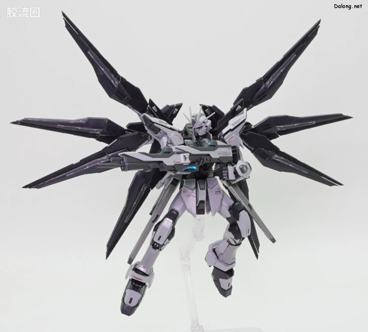 P-Bandai RG 1/144 ZGMF-X20A Strike Freedom Gundam Deactive Mode
