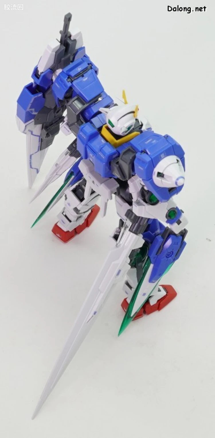 P-Bandai RG 1/144 GN-0000GNHW/7S 00 Gundam Seven Sword