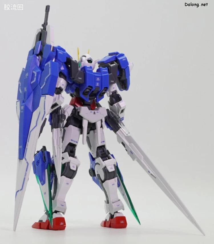 P-Bandai RG 1/144 GN-0000GNHW/7S 00 Gundam Seven Sword