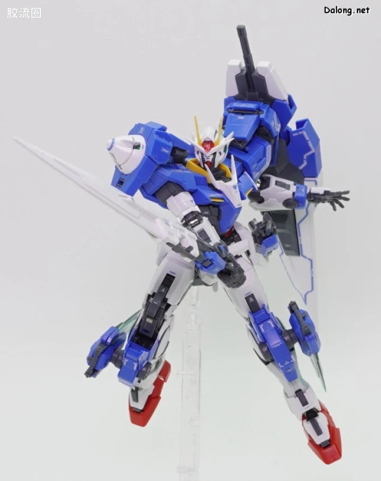 P-Bandai RG 1/144 GN-0000GNHW/7S 00 Gundam Seven Sword