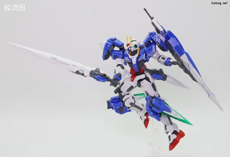 P-Bandai RG 1/144 GN-0000GNHW/7S 00 Gundam Seven Sword