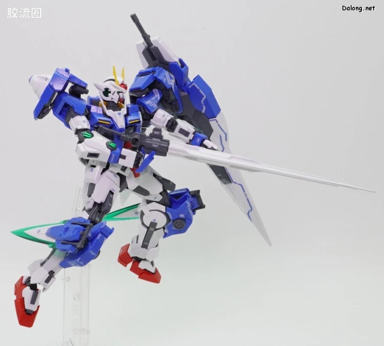 P-Bandai RG 1/144 GN-0000GNHW/7S 00 Gundam Seven Sword