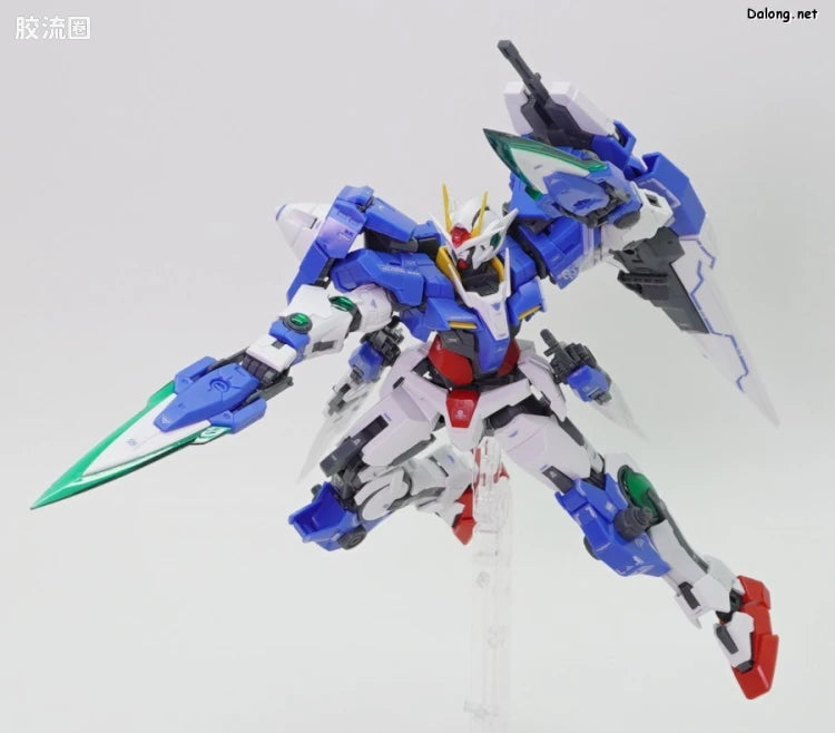 P-Bandai RG 1/144 GN-0000GNHW/7S 00 Gundam Seven Sword