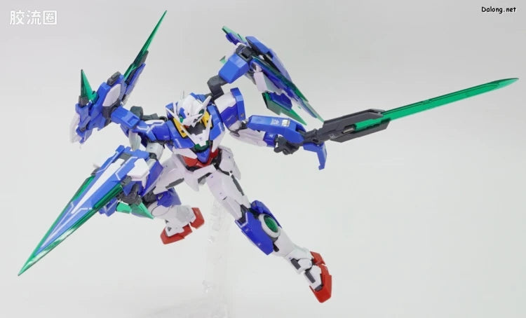 P-Bandai RG 1/144 GNT-0000/FS 00 Qan[T] Full Saber
