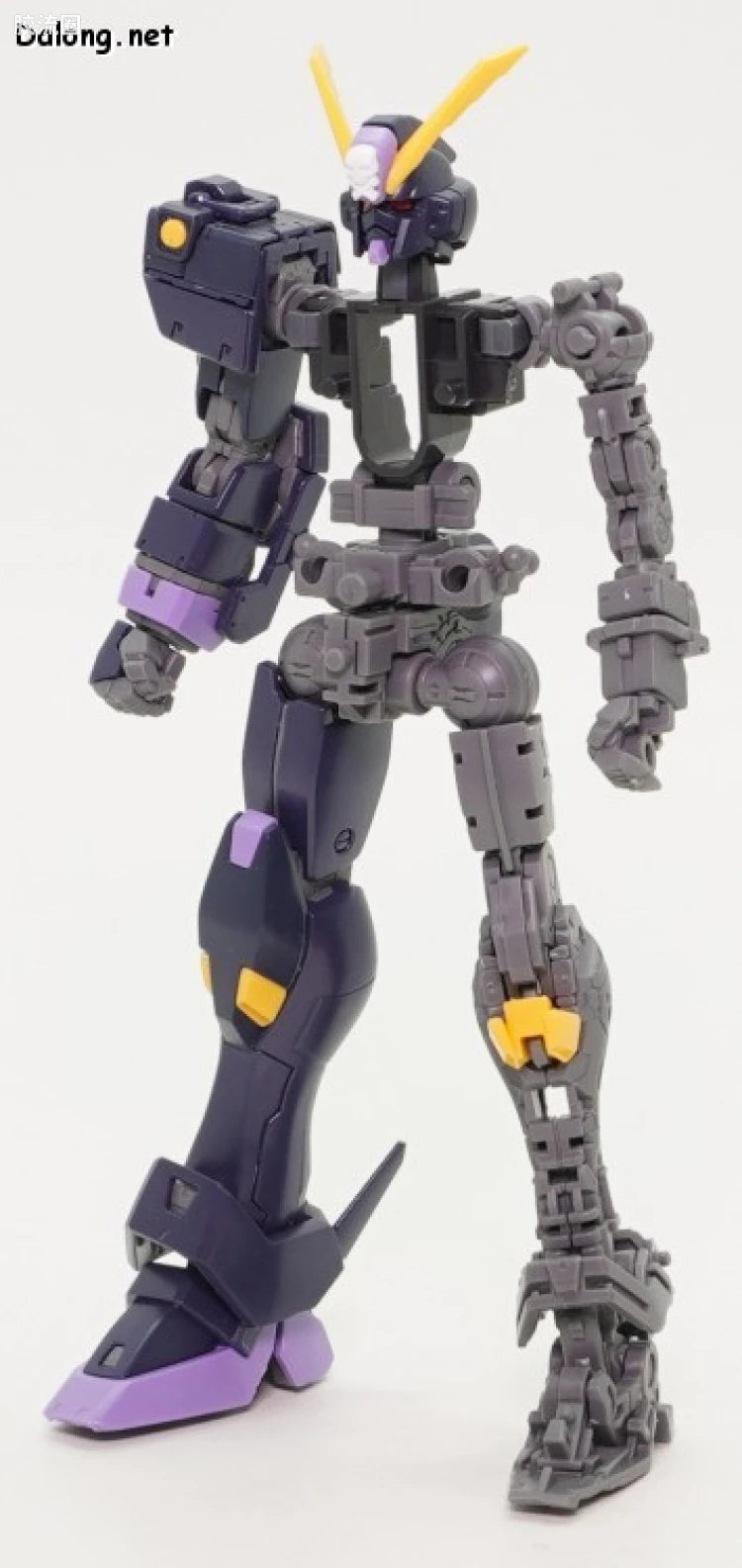 P-Bandai RG 1/144 XM-X2 Crossbone Gundam X2