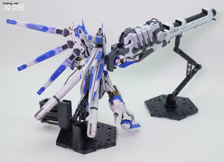 P-Bandai RG 1/144 Hyper Mega Bazooka Launcher for Hi-ν Gundam