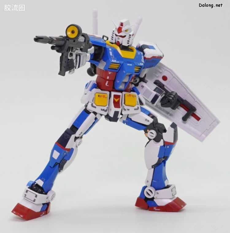 P-Bandai RG 1/144 RX-78-2 Gundam (Team Bright Custom)