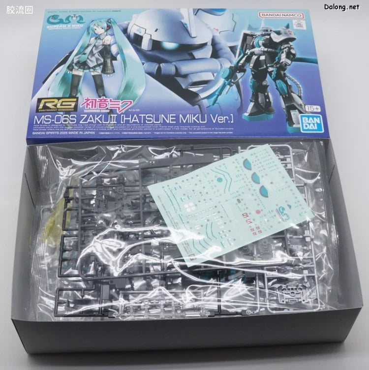 RG 1/144 MS-06S Zaku II [Hatsune Miku Ver.]