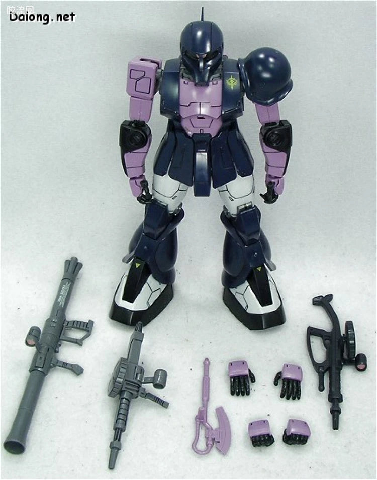 Bandai MG 1/100 MS-05B Zaku I (Black Tri-Stars)