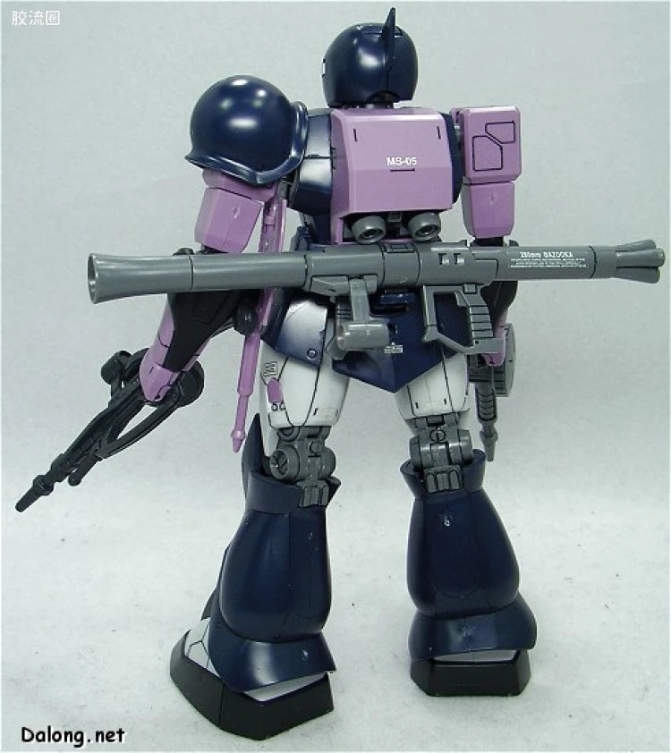 Bandai MG 1/100 MS-05B Zaku I (Black Tri-Stars)