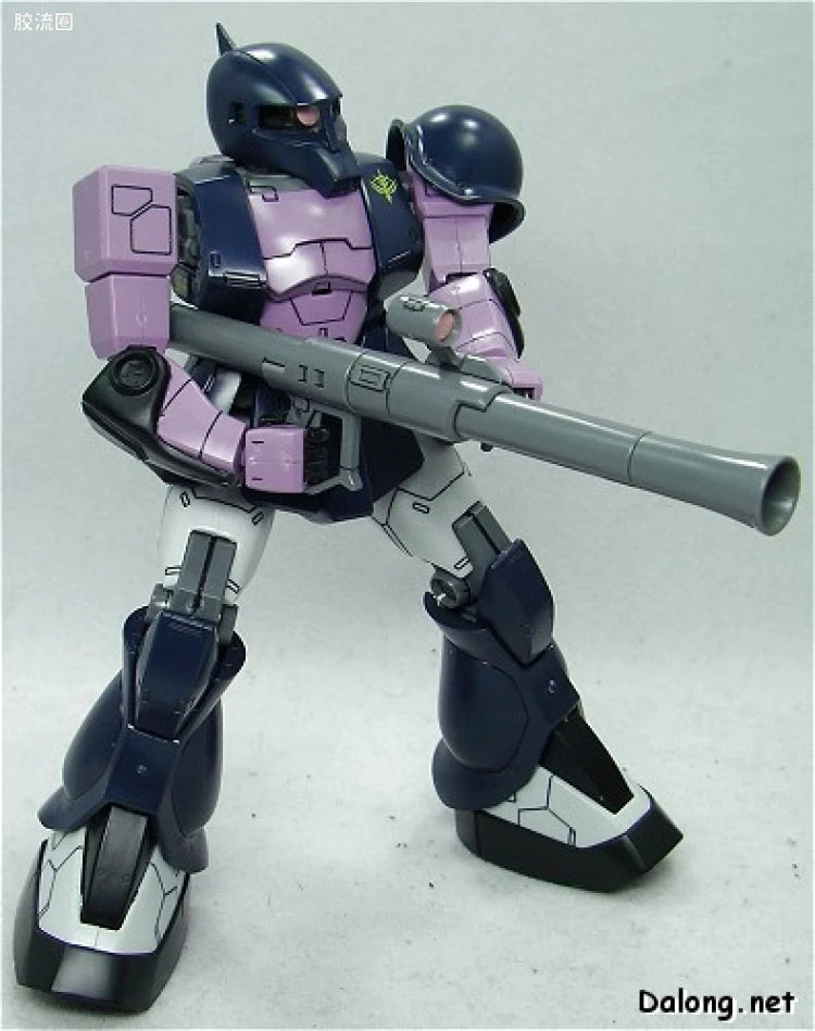 Bandai MG 1/100 MS-05B Zaku I (Black Tri-Stars)