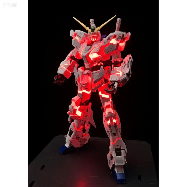 P-Bandai RG 1/144 RX-0 Unicorn Gundam (Destroy Mode) Ver.TWC (Lighting Model)