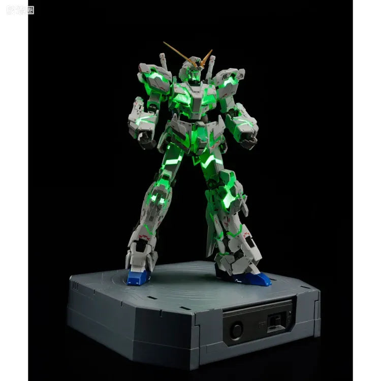 P-Bandai RG 1/144 RX-0 Unicorn Gundam (Destroy Mode) Ver.TWC (Lighting Model)