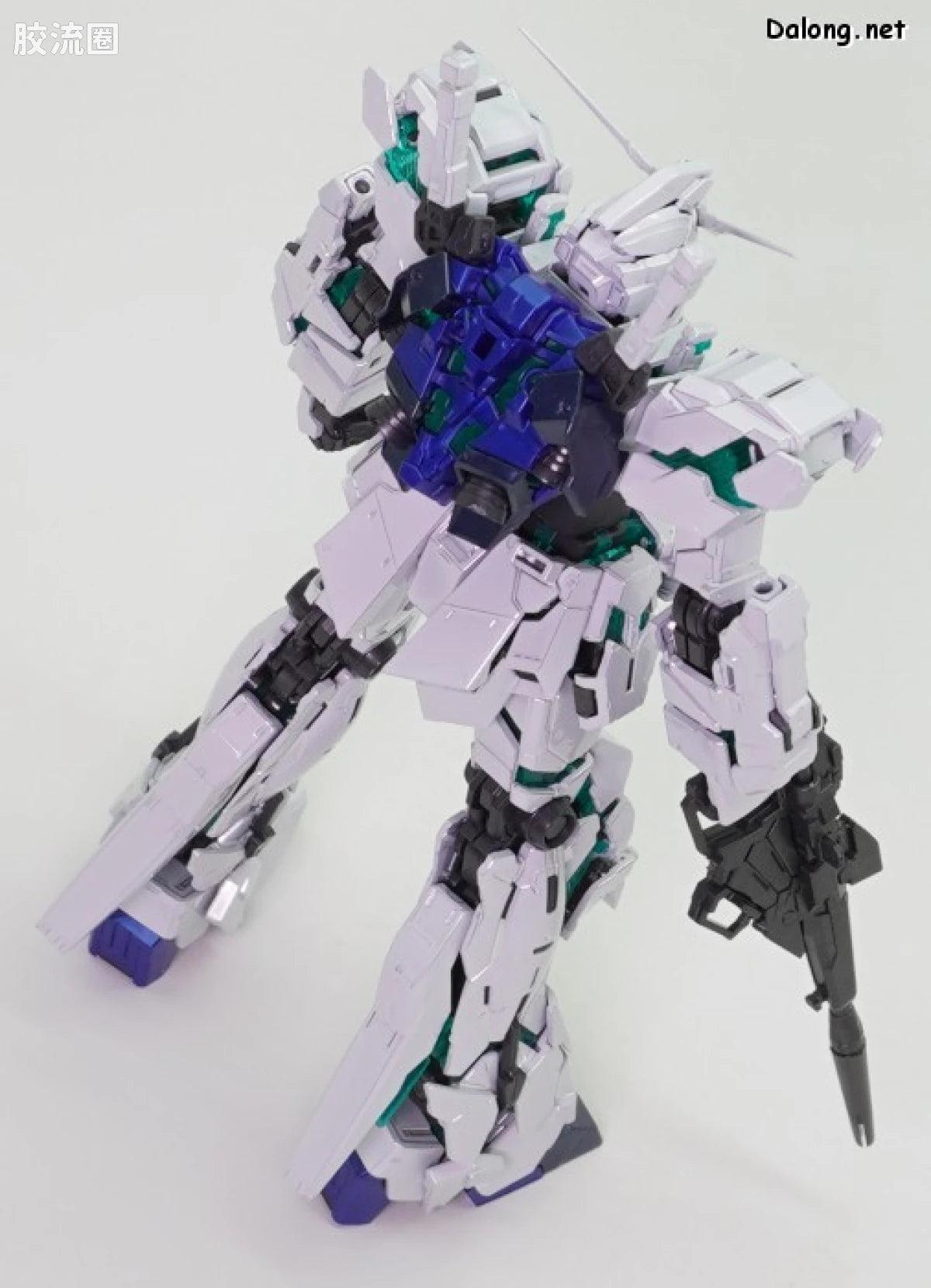 RG 1/144 Unicorn Gundam (Final Battle Ver.) [Special Coating]