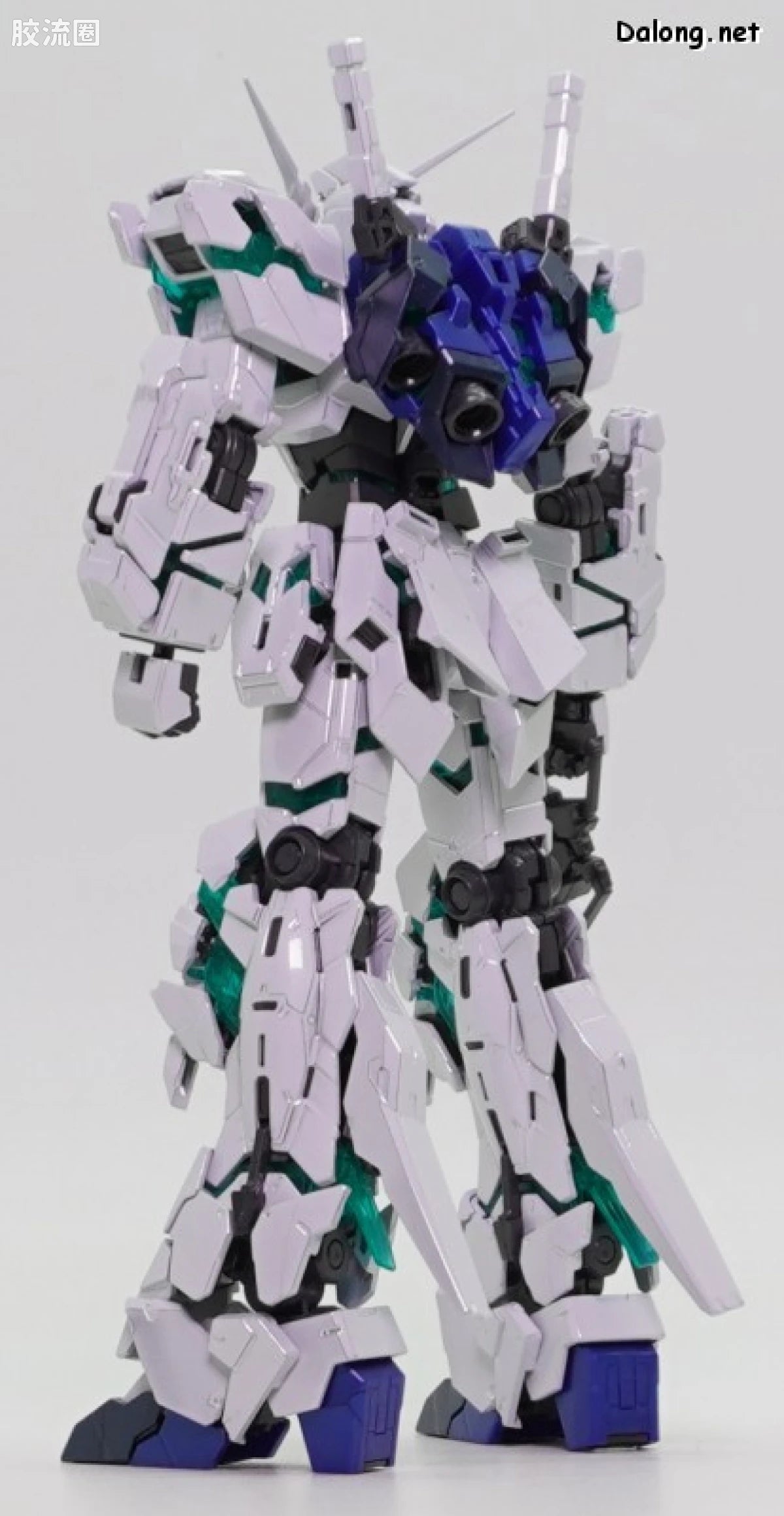 RG 1/144 Unicorn Gundam (Final Battle Ver.) [Special Coating]