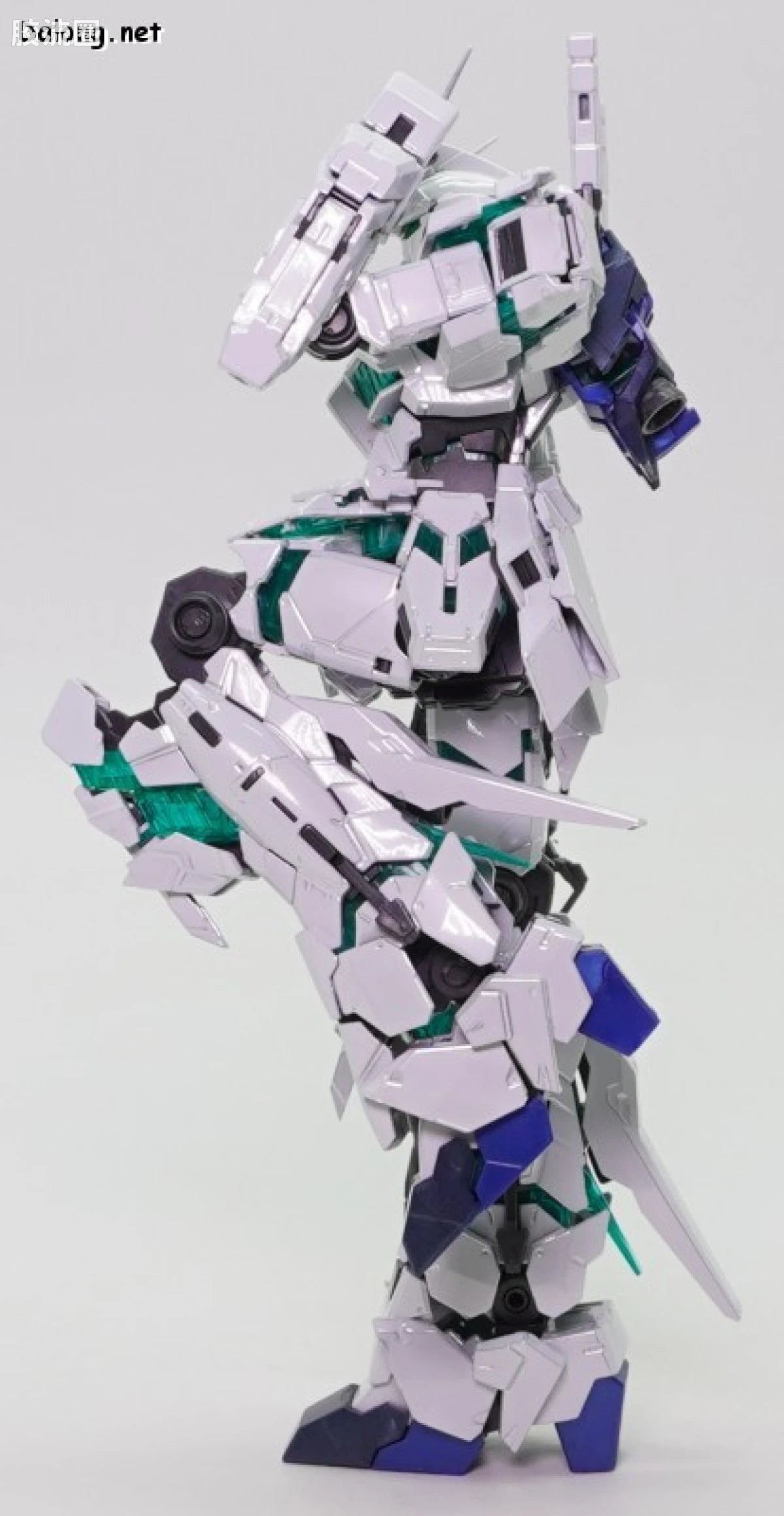 RG 1/144 Unicorn Gundam (Final Battle Ver.) [Special Coating]