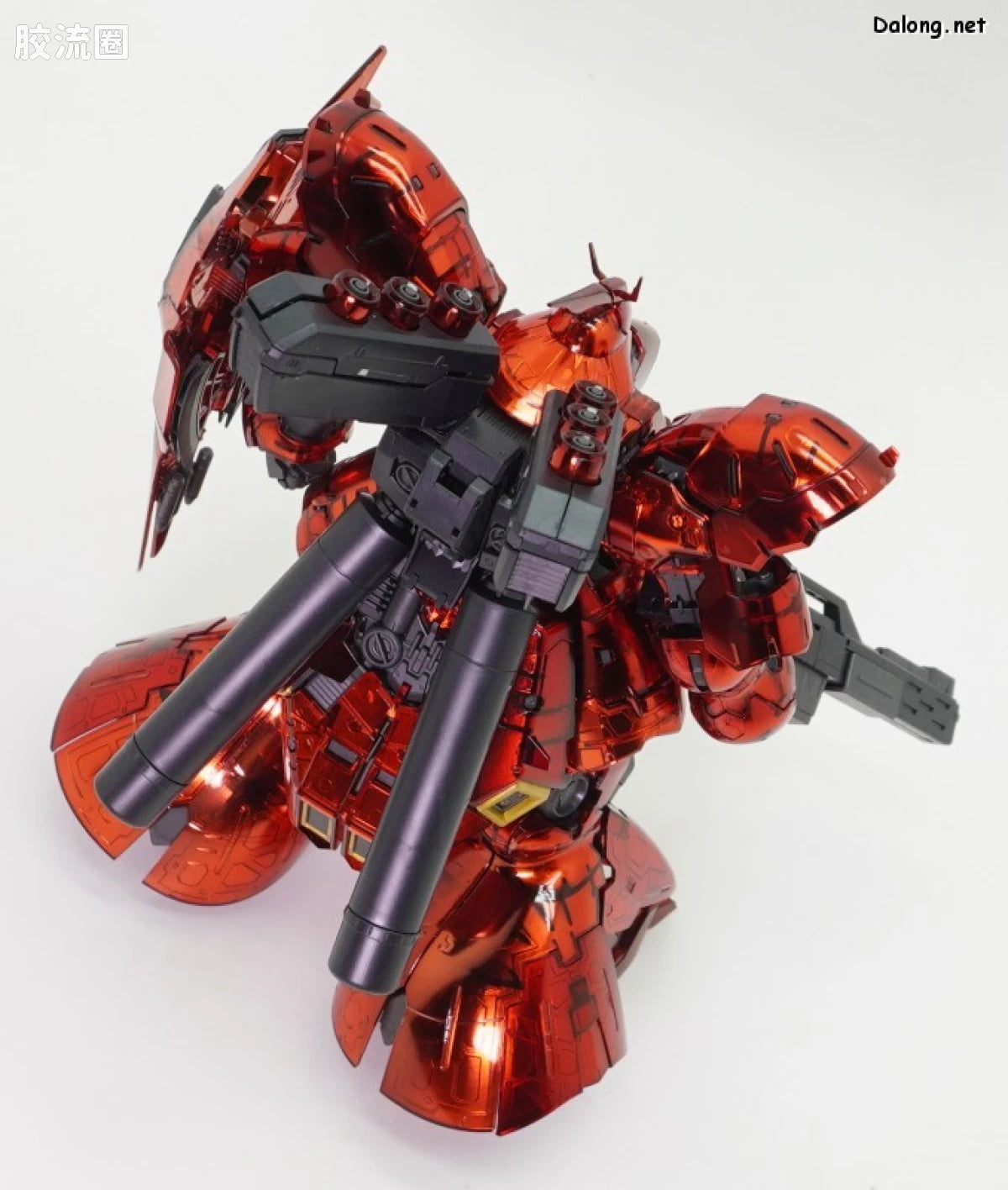 RG 1/144 Sazabi [Mechanical Core Plating]