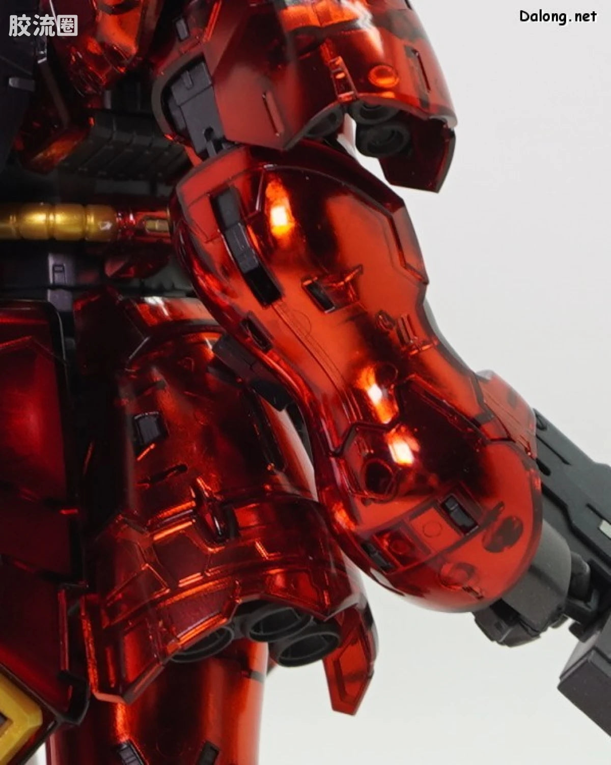 RG 1/144 Sazabi [Mechanical Core Plating]