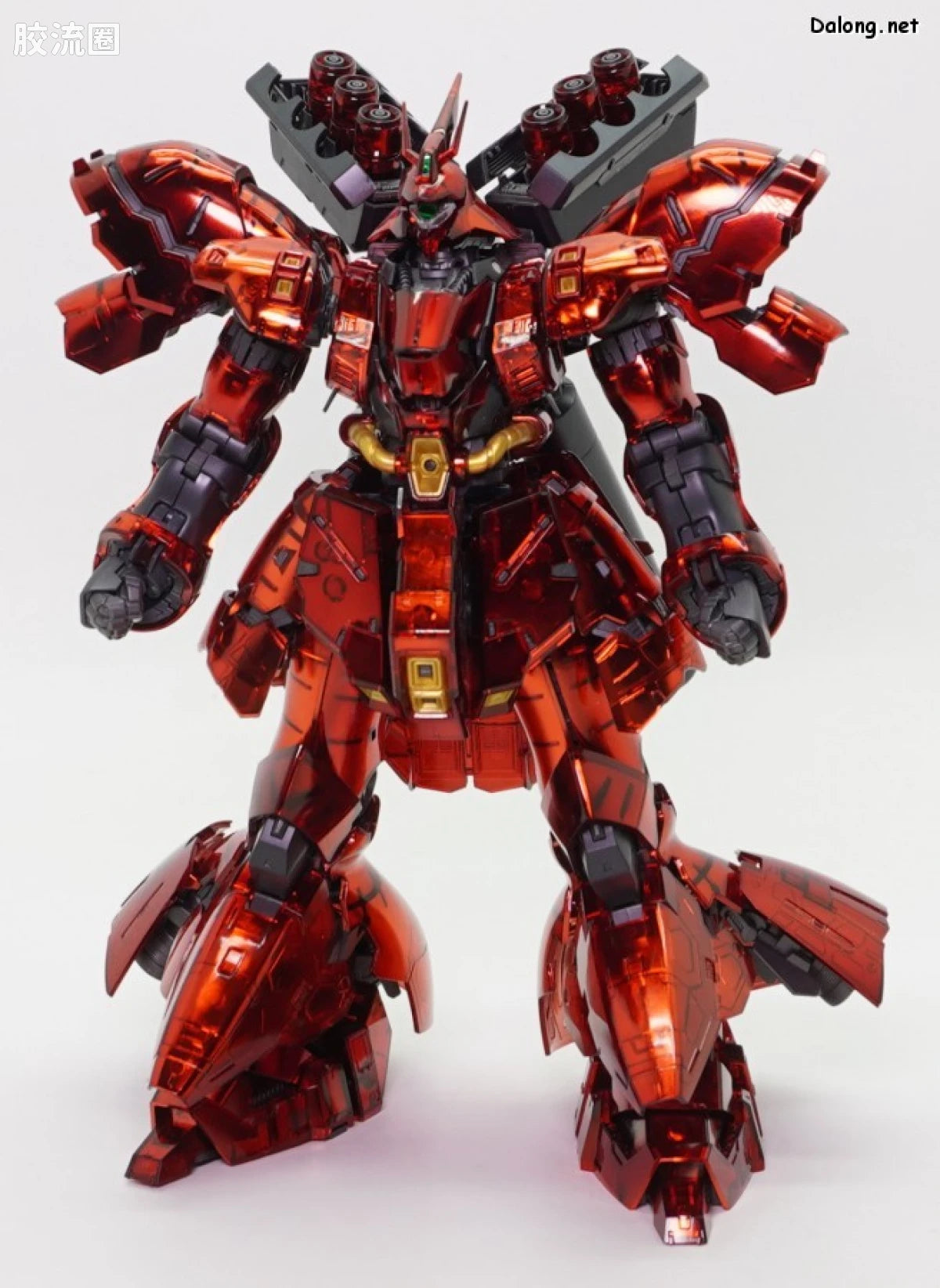 RG 1/144 Sazabi [Mechanical Core Plating]