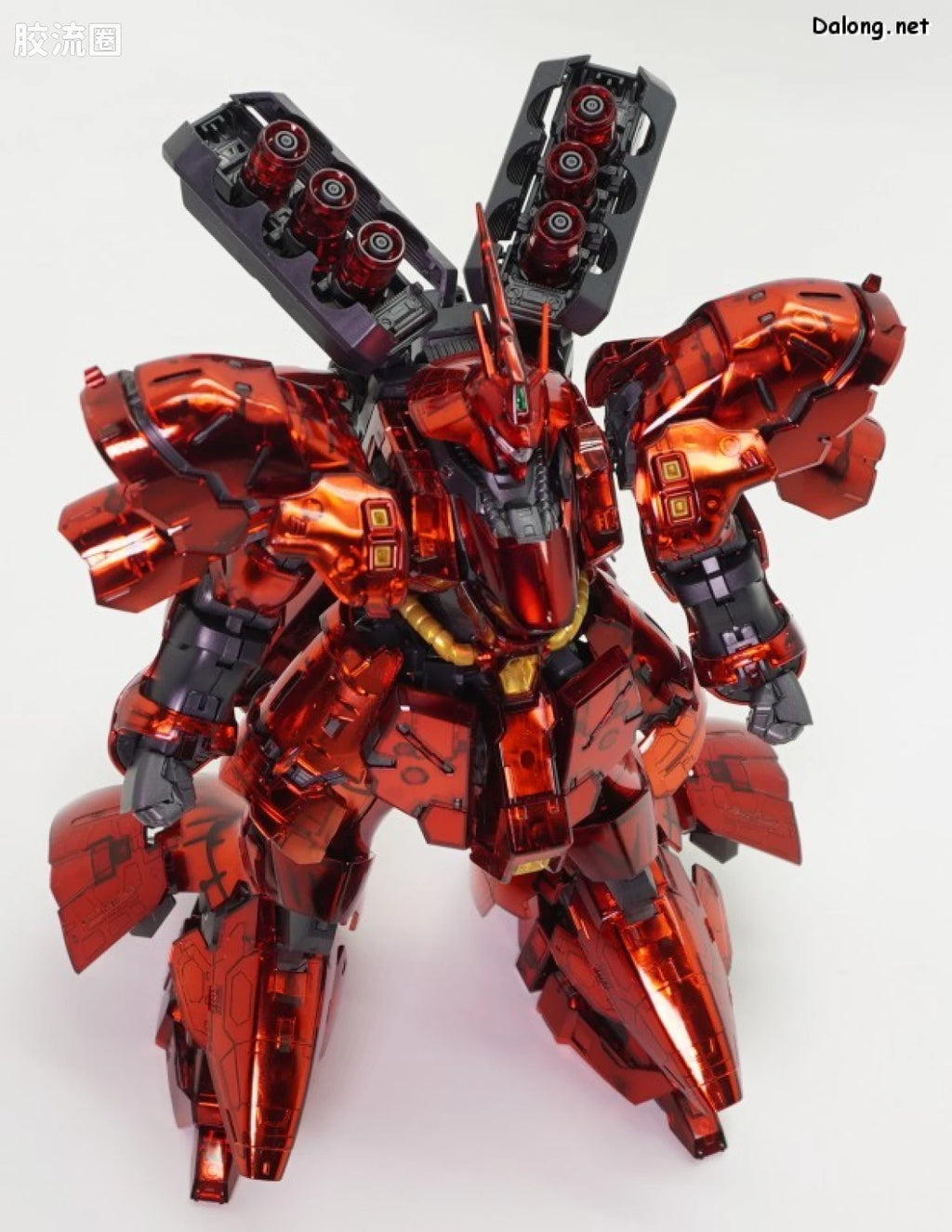 RG 1/144 Sazabi [Mechanical Core Plating]