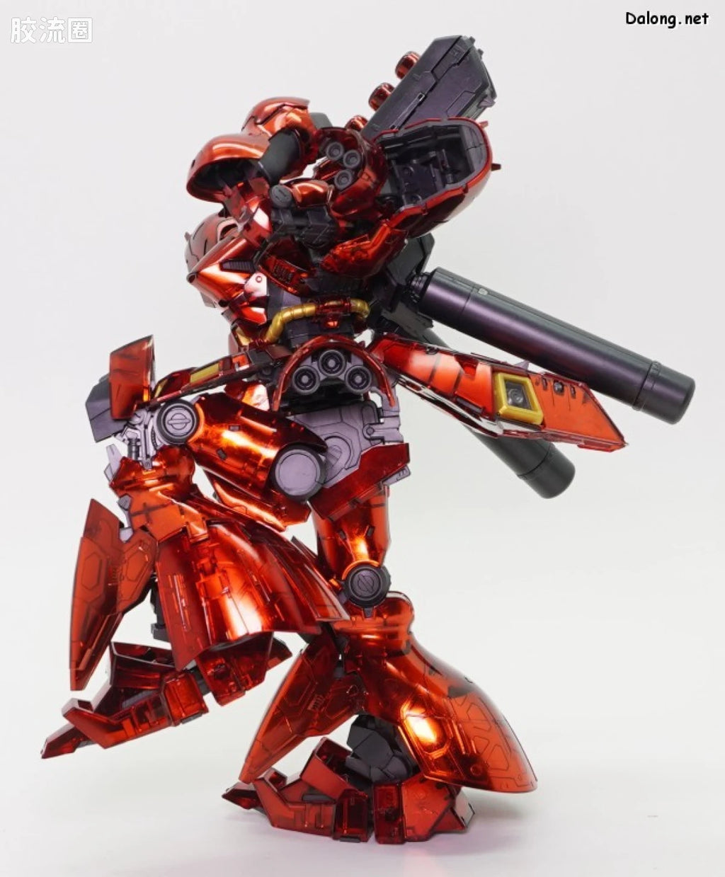 RG 1/144 Sazabi [Mechanical Core Plating]