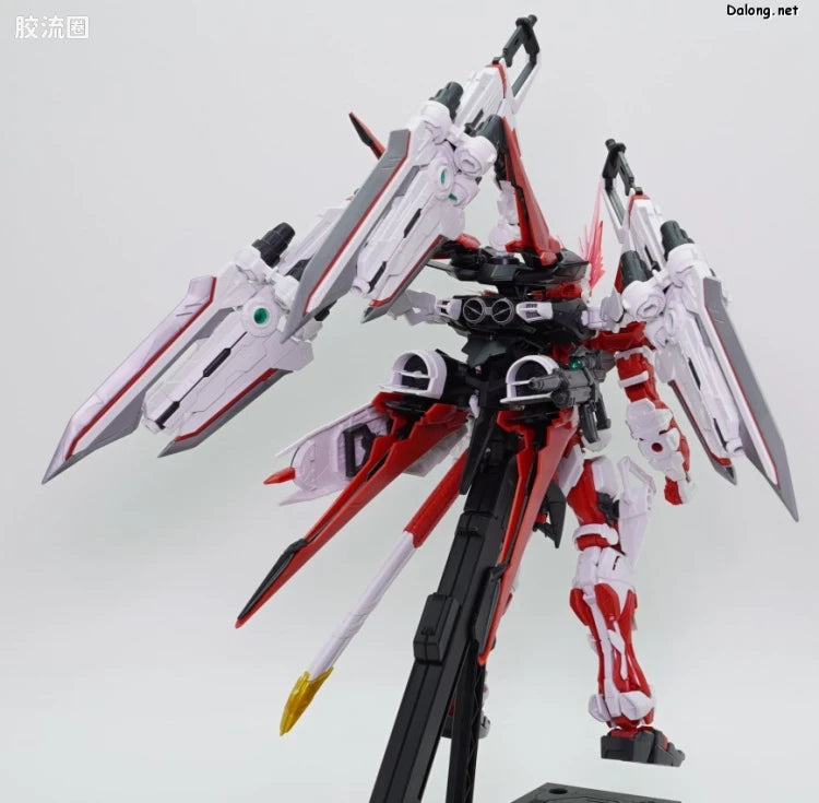 P-Bandai MG 1/100 Gundam Astray Red Dragon