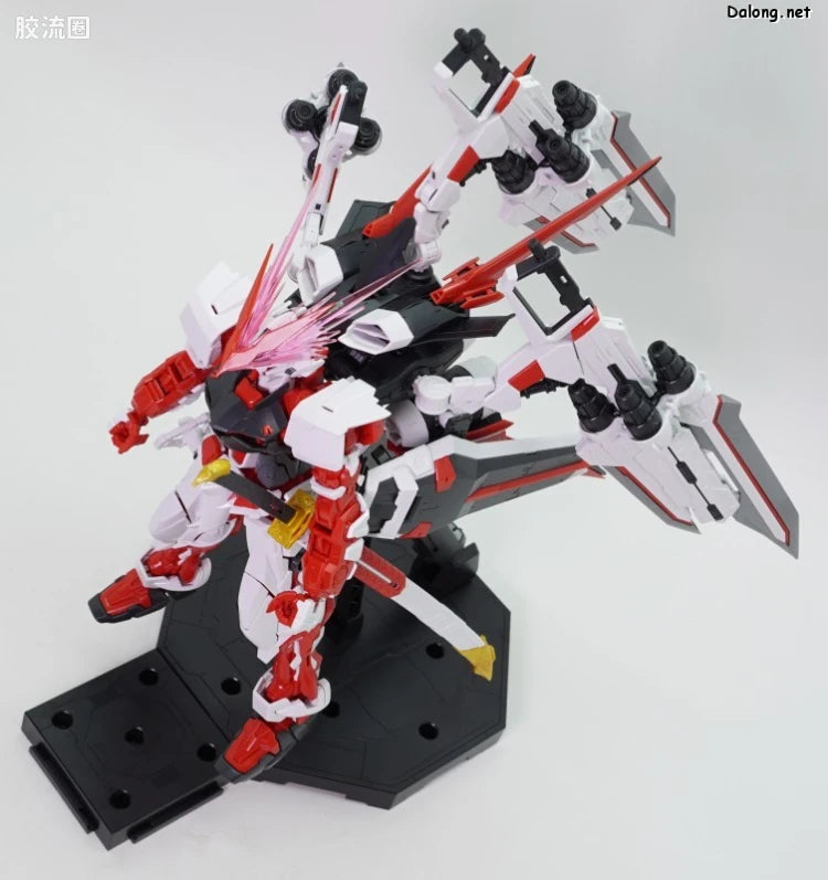P-Bandai MG 1/100 Gundam Astray Red Dragon